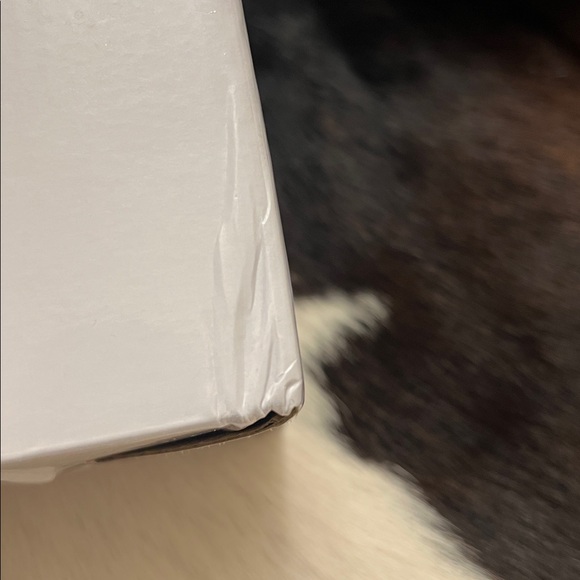 CLOKOWE M8 Mini Projector 2024 - Picture 7 of 8